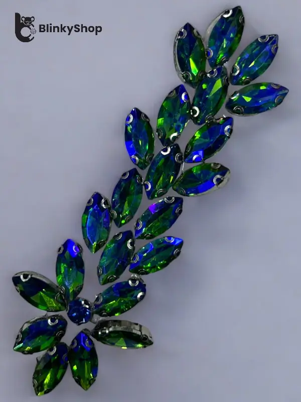 Aplicatii cu Pietre si Strasuri 12 albastre cu reflexe multicolore(2)